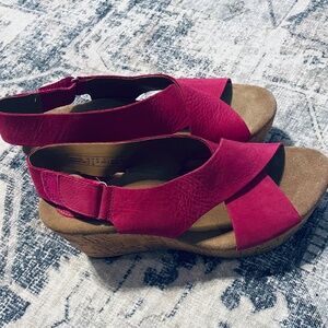 Clark’s Artisan Wedge Sandal